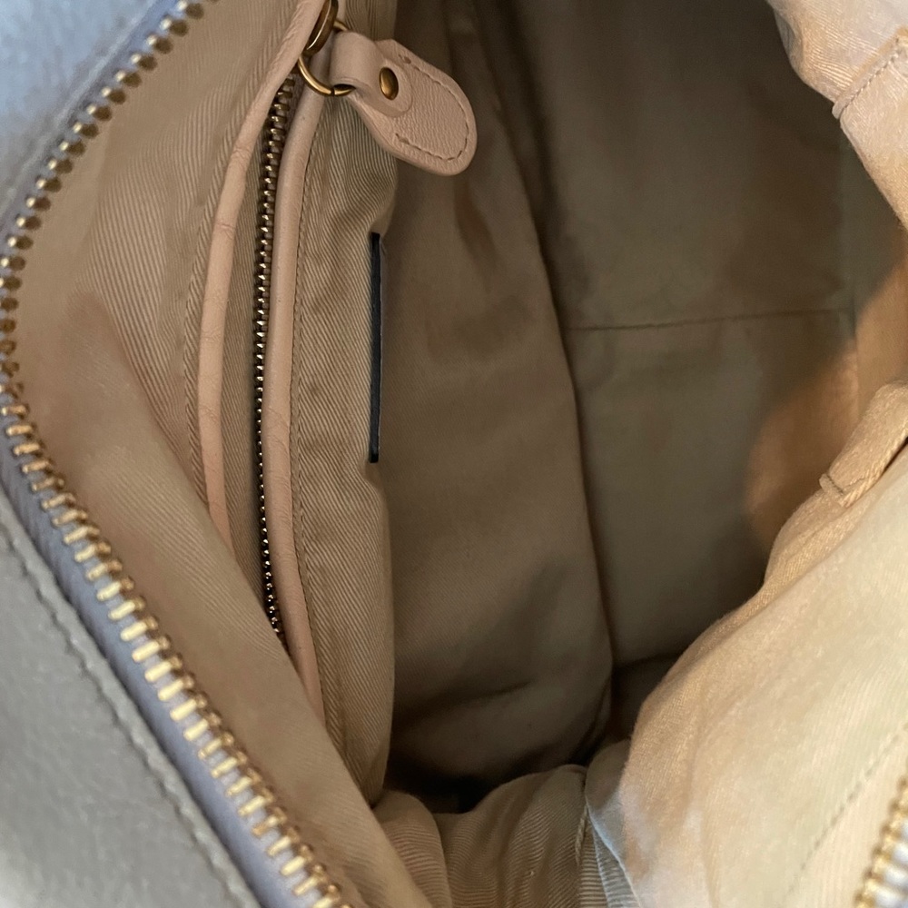 Chloe Light Gray Leather Satchel with Gold Hardware - Picture 5 of 10